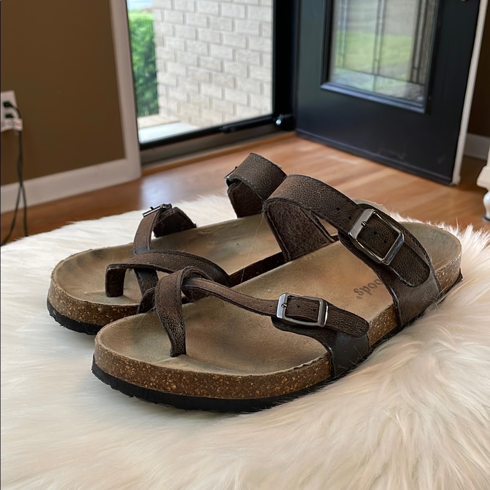 Outwoods Brown Sandals with Buckle Straps 10